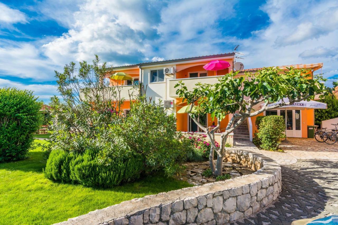 Apartmani Albi Zaton  Exterior foto